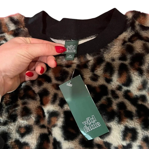 NWT Wild Fable Fuzzy Leopard Print Sweater Size XS - Picture 3 of 6